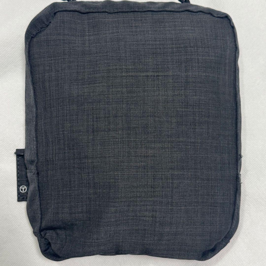 TUMI 美品 ジムバッグ パッカブル ボストンバッグ グレー 携帯 ショルダー