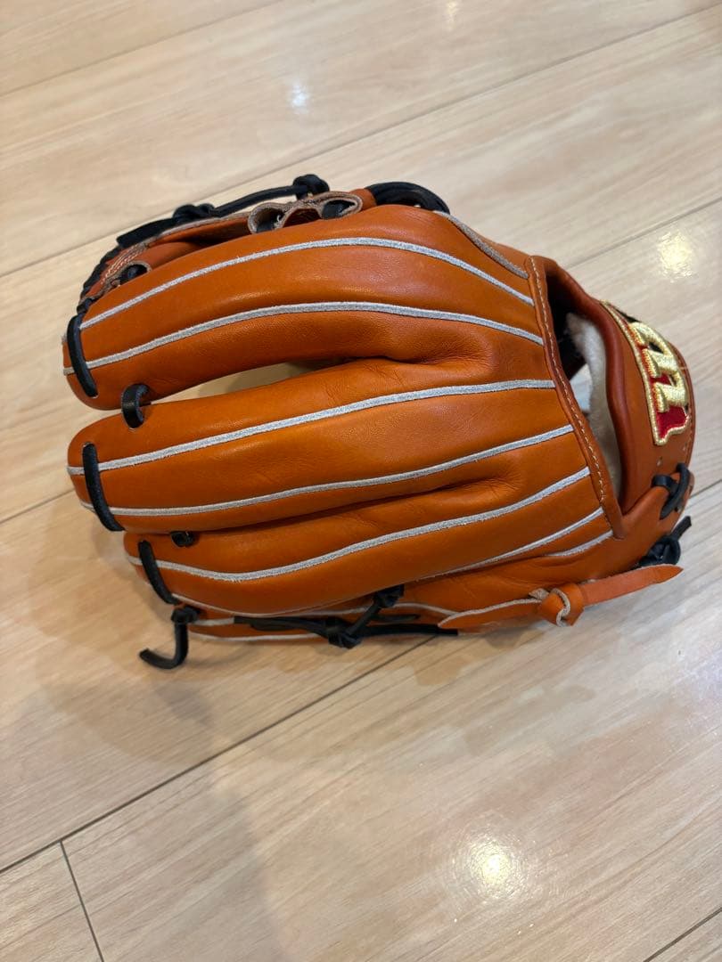 ウィルソン　硬式　内野用　グローブ