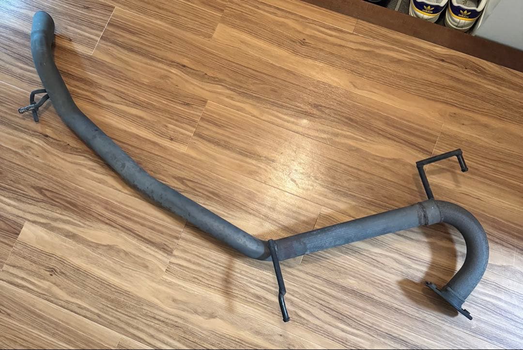 ヴォクシー80 リアピース　ストレートマフラー