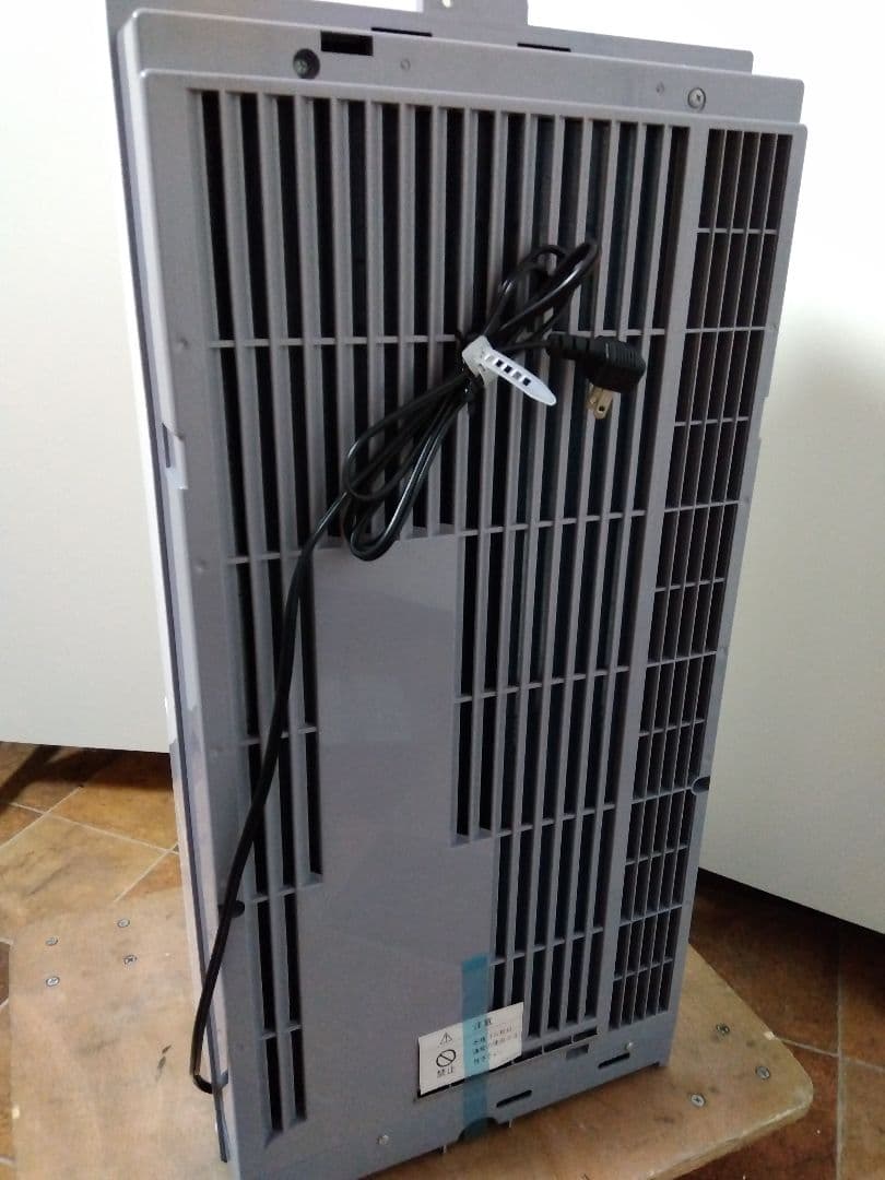 トヨトミ ウィンドエアコン 14年製 冷房専用 TIW-A180ESI