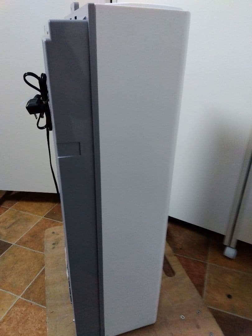 トヨトミ ウィンドエアコン 14年製 冷房専用 TIW-A180ESI