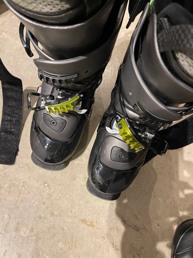 M*i様 DALBELLO スキーブーツ DALBELLO KR2 CORE