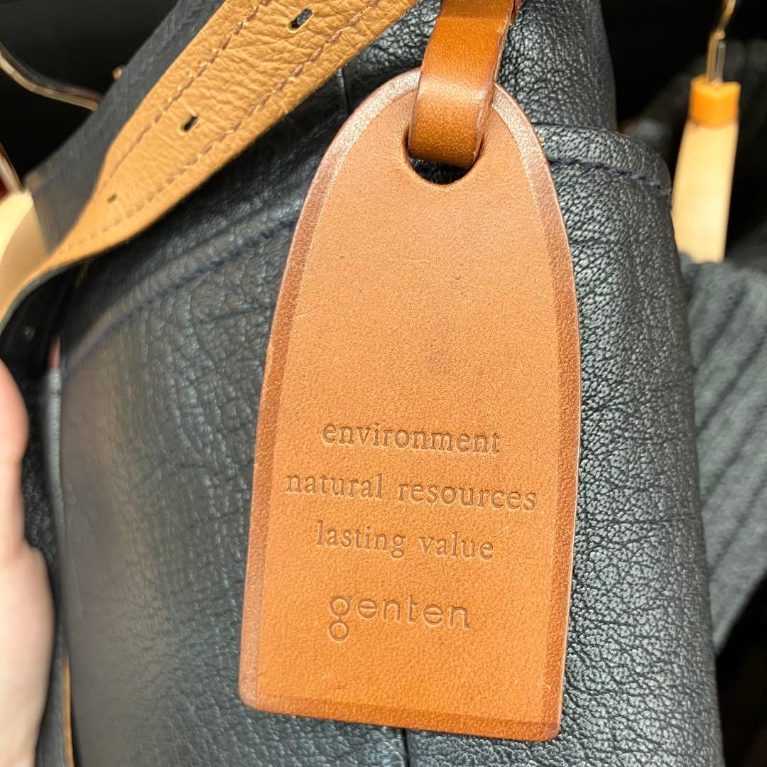 【美品】genten ゲンテン ショルダーバッグ TASCA タスカ ネイビー