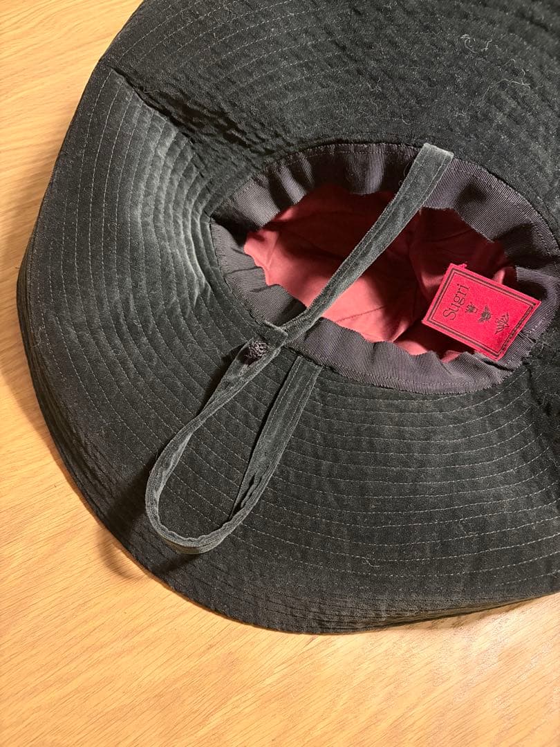 Sugri（スグリ）／黒 ベルベットフロッピーハット