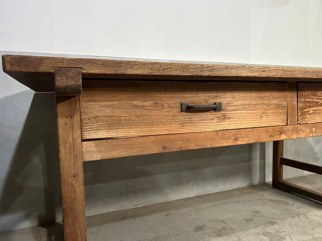 a ダイニングテーブル 引き出し 棚