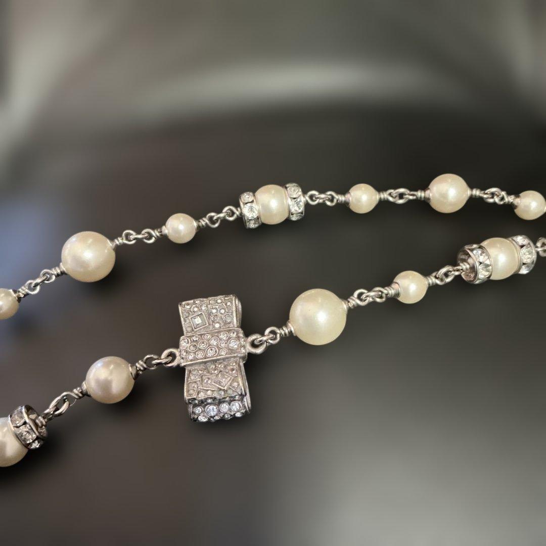Chanel ロングネックレス パール シルバー