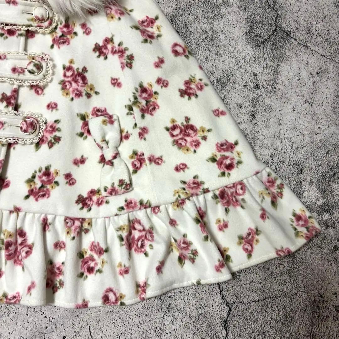 美品　LIZLISA リズリサ リズメロ 花柄　ファー付き　ケープコート　リボン