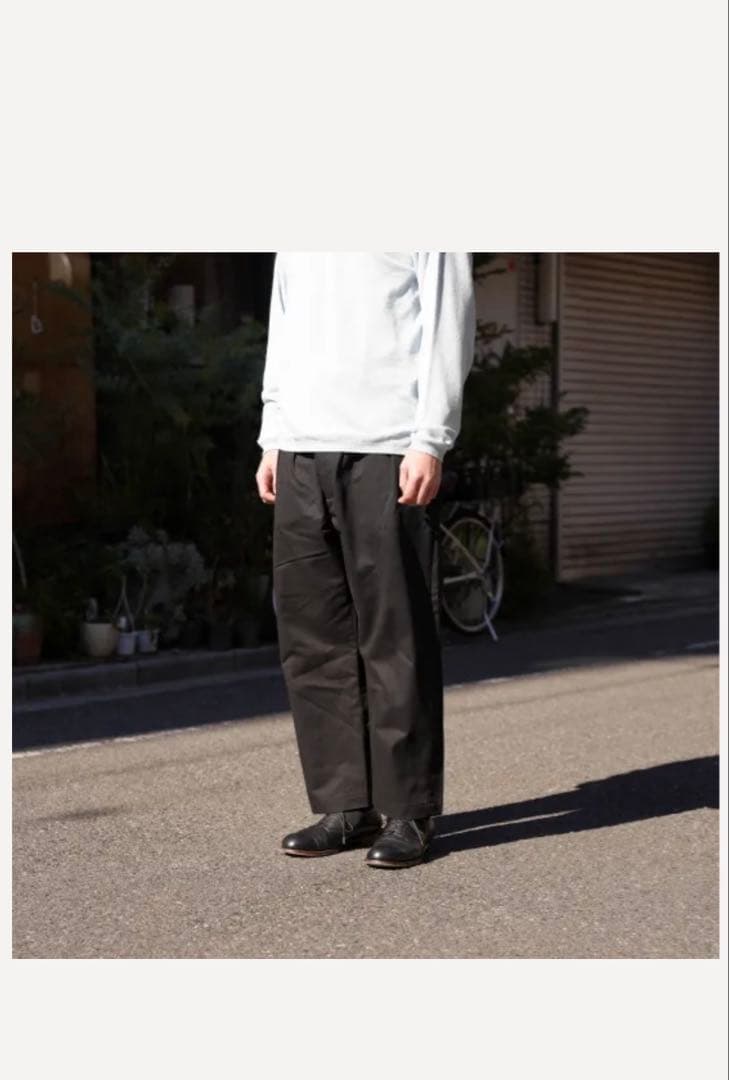 FUJITO (フジト) 日本 2 Tuck Trousers