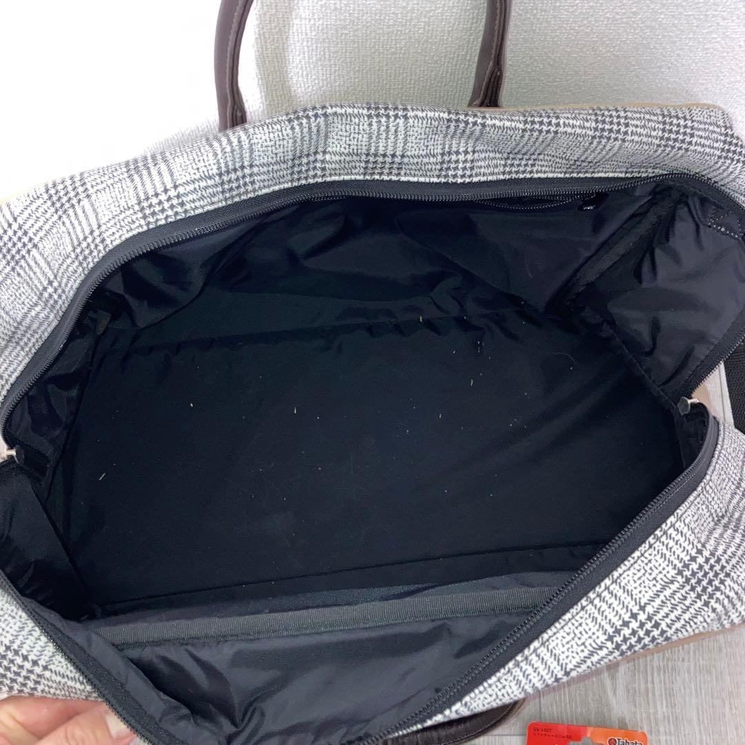 キャスコ　ボストンバッグとアクセサリ