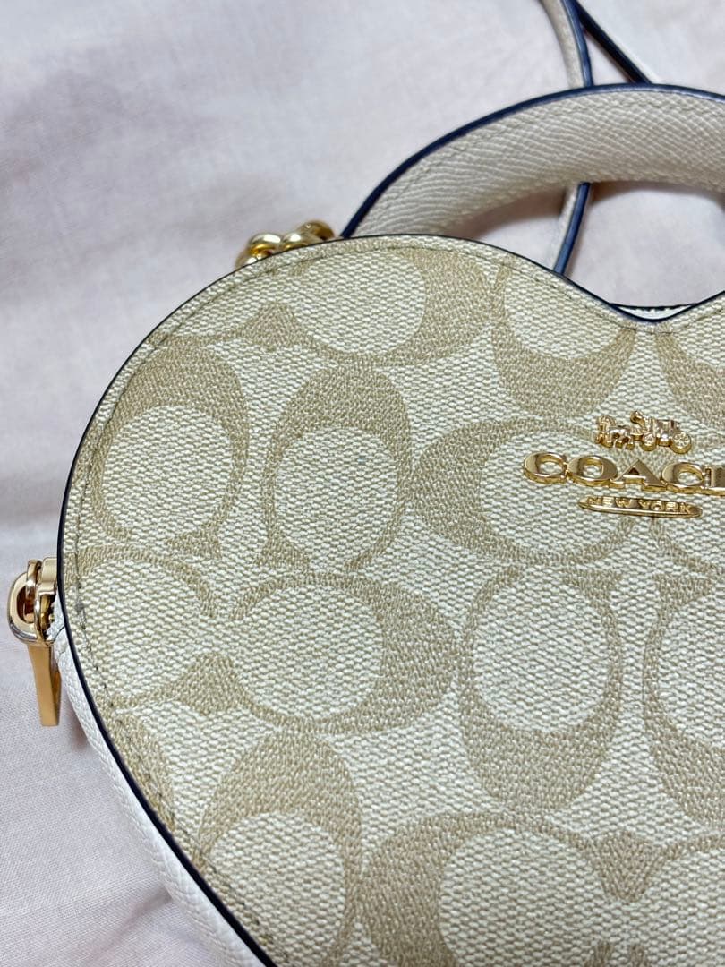 COACH コーチ ハート型 ショルダーバッグ シグネチャー 保存袋付き 美品
