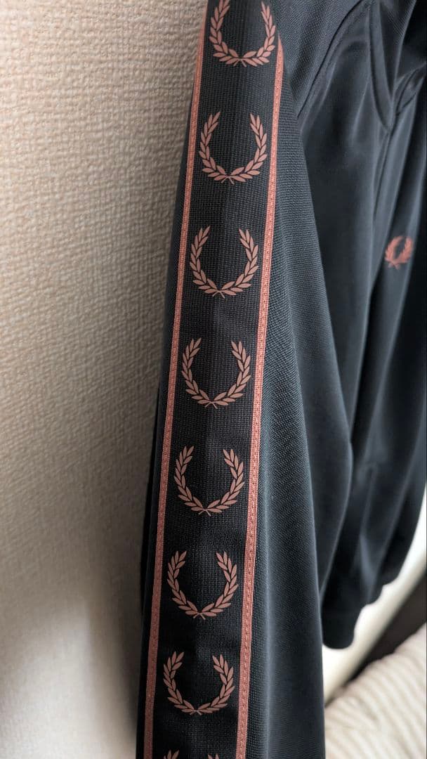 FRED PERRY トラックジャージ Lサイズ