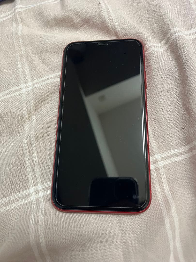 iPhone11 レッド　64GB バッテリー72%