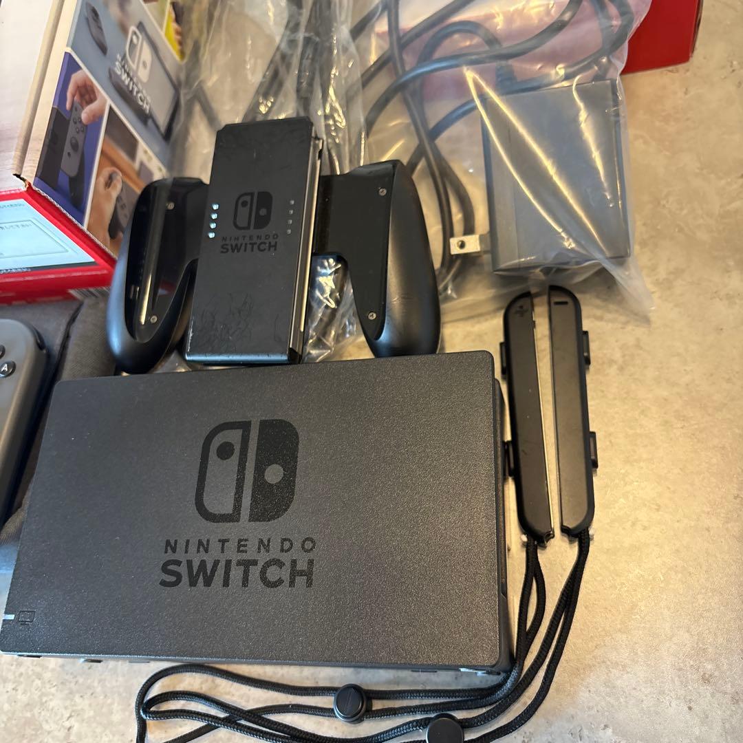 Switch Nintendo Switch本体　付属品全てあり