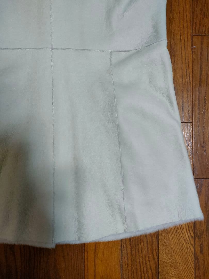 Traduireトラデュイール　羊革ムートンベスト　リバーシブルムートンジレ