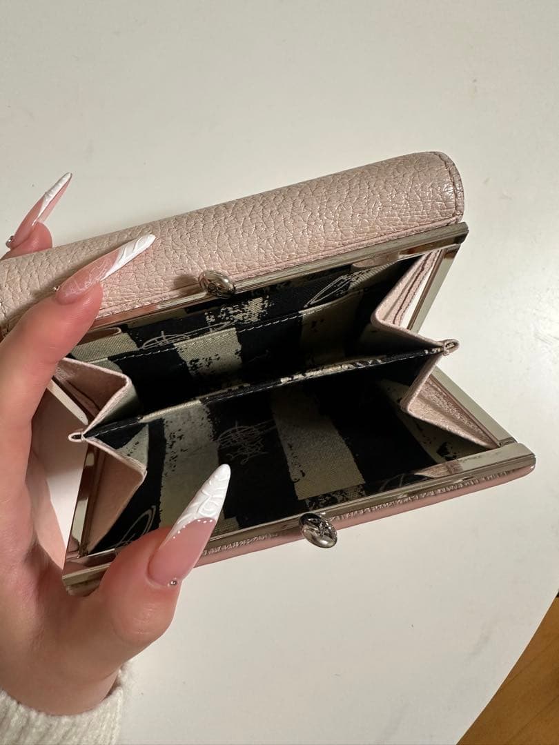 Vivienne Westwood 三つ折財布 薄ピンク