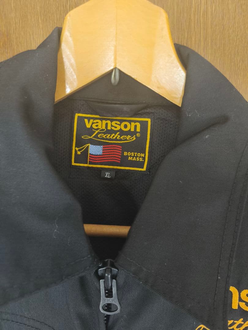 vansonバンソン　つなぎ　XL　ツナギ　オールインワン試着のみ