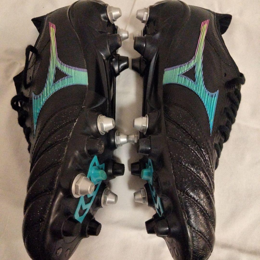 Mizuno Morelia サッカーシューズ ブラック/ブルー/ピンク