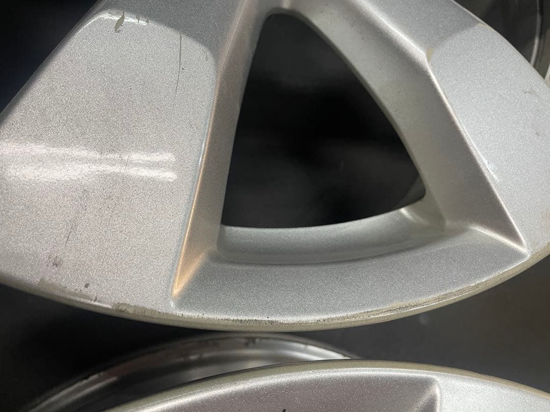 デリカd5 純正ホイール18インチ美品スタッドレス用にどうですか？