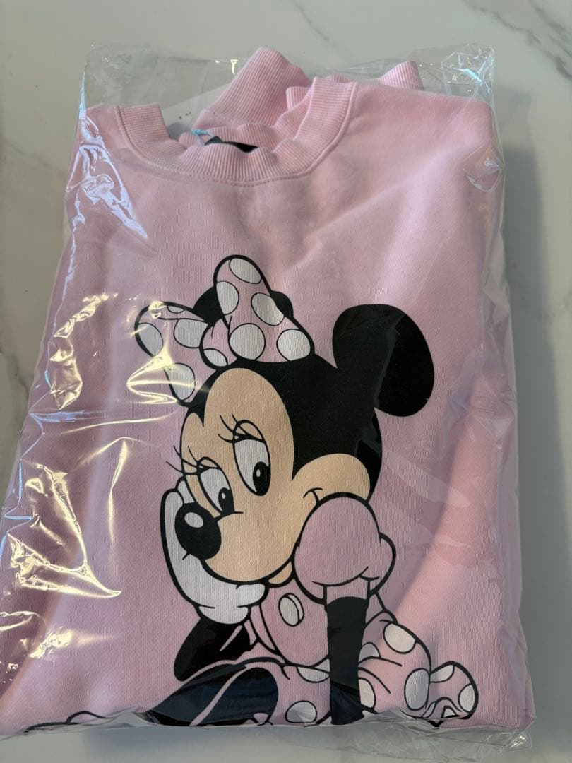 新品タグ付き　wcj ディズニー　ミニー　スウェット　ピンク
