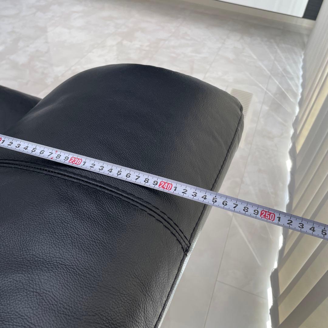 カウチソファー