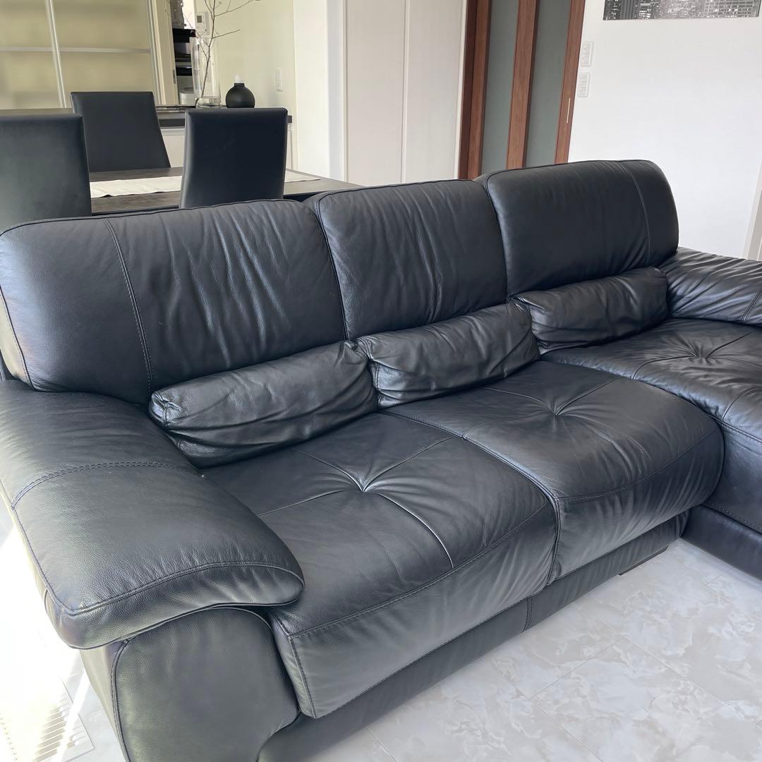 カウチソファー