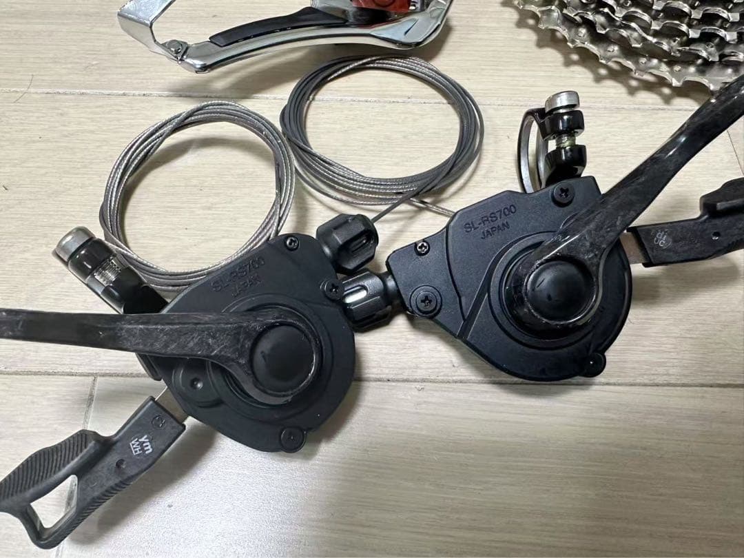 SHIMANO シマノ　105 R7000 RS700 11速 コンポセット