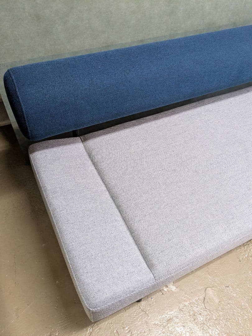 (s) IDEE DIVANCO Round Navy × Dark gray