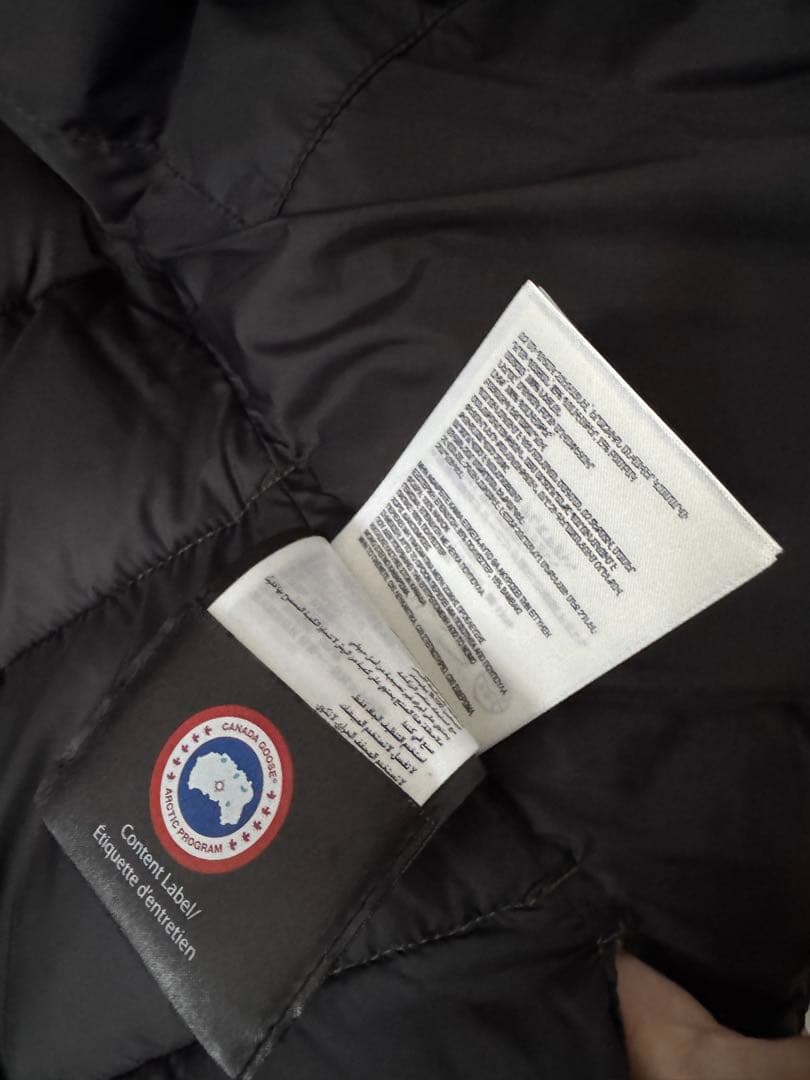 【値下げ】カナダグース ダウンベスト　迷彩　SP