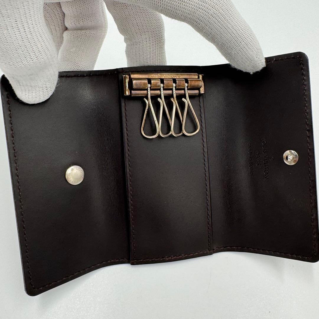 美品 ルイヴィトン 4連キーケース グラセ ミュルティクレ 濃黒茶