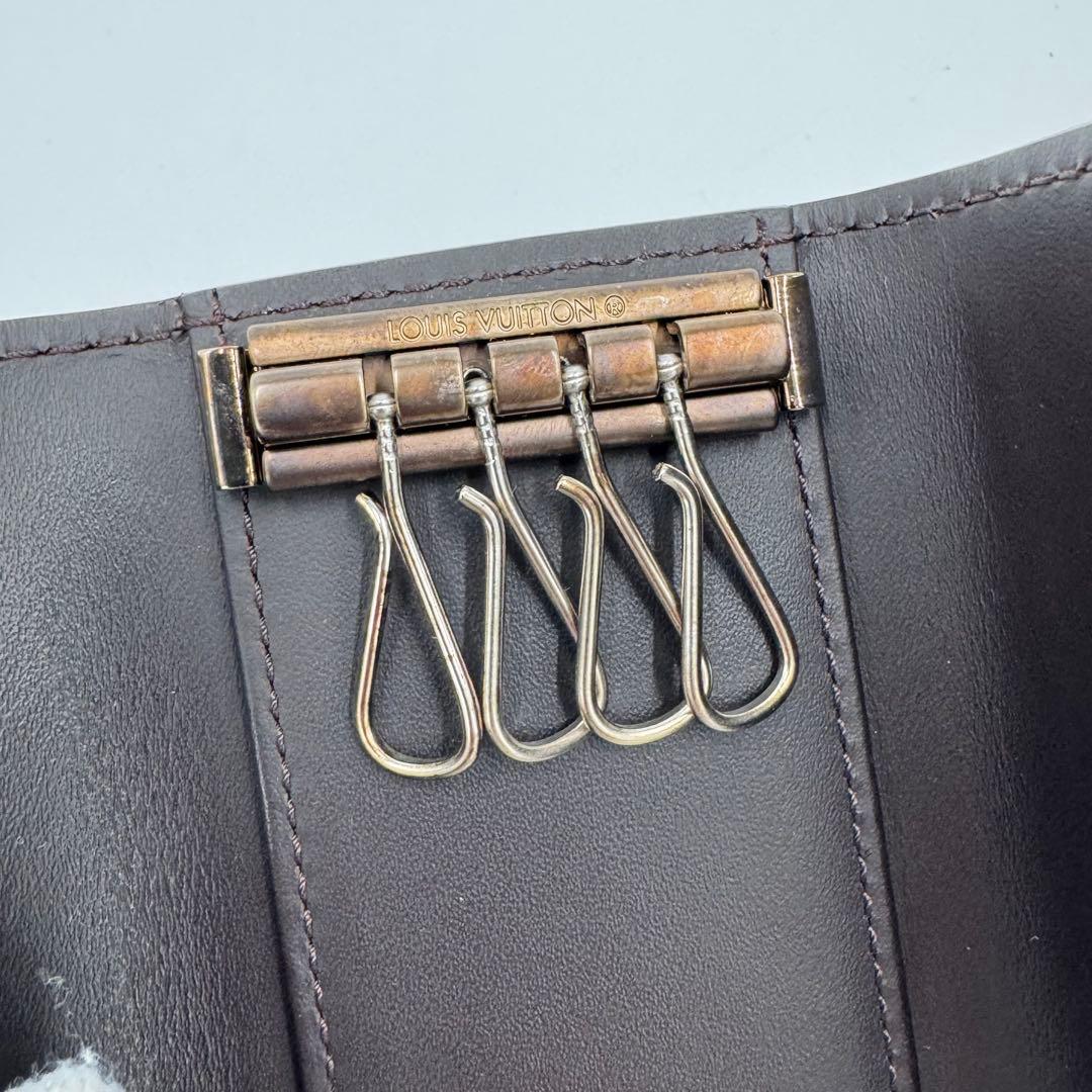 美品 ルイヴィトン 4連キーケース グラセ ミュルティクレ 濃黒茶