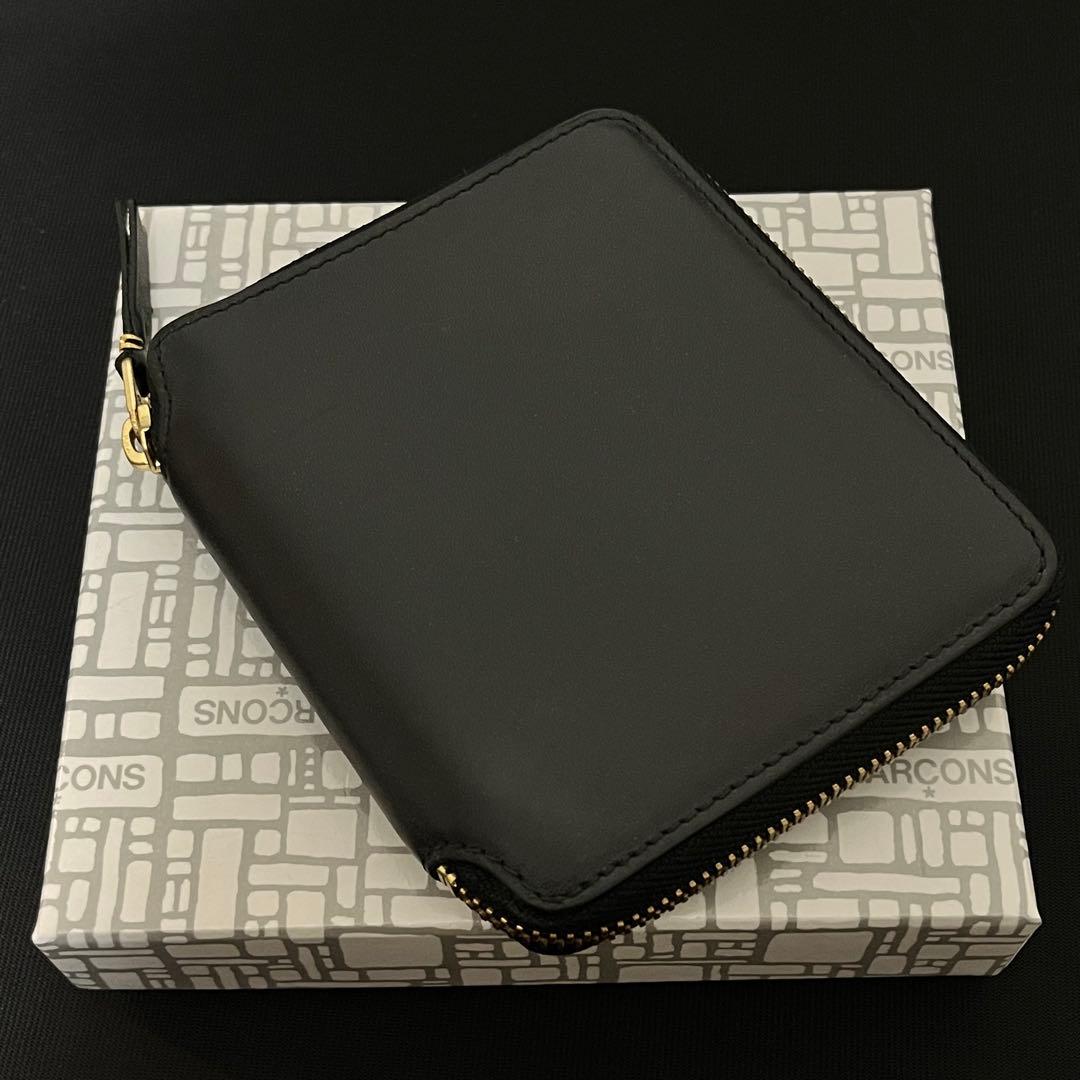 Wallet COMME des GARCONS ラウンドジップ財布SA2100