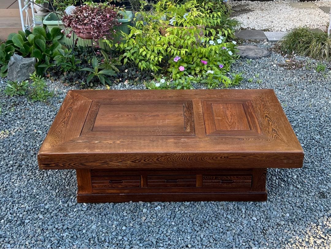 アイキーです。囲炉裏テーブル　昭和レトロ　火鉢　古民家家具　希少