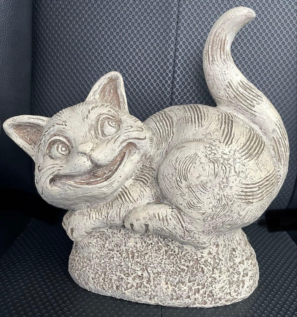 不思議の国のアリス　ウサギと猫#オブジェ　#インテリア#置物#園芸#ガーデニング