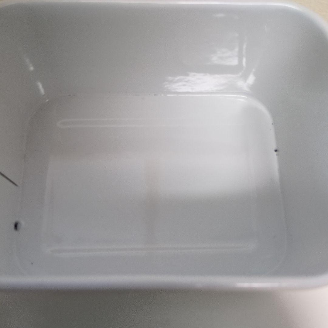 ザオールドファームハウス　ホーローブレッド缶ケーキ缶