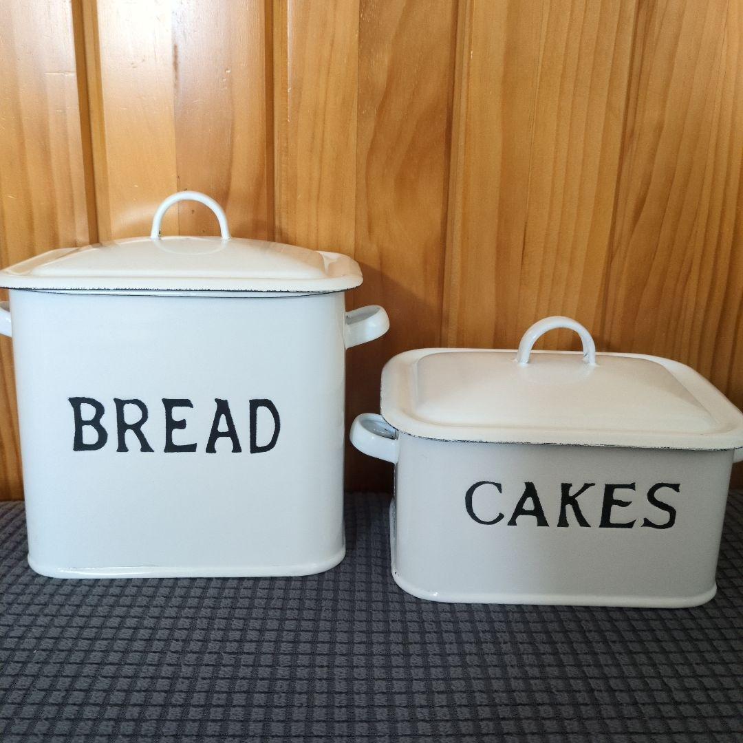 ザオールドファームハウス　ホーローブレッド缶ケーキ缶