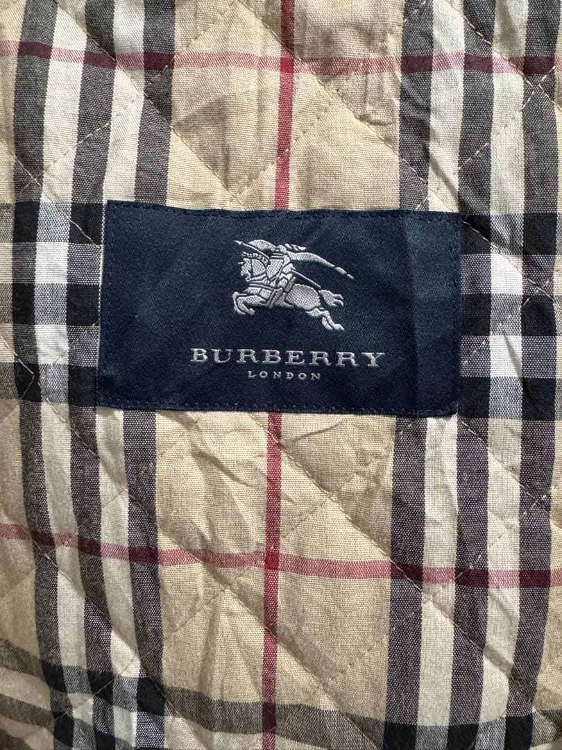 【Burberry London】ライナー付フーデッドコート レッド