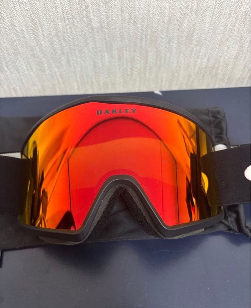 OAKLEY スノー用ゴーグル 早い者勝ち