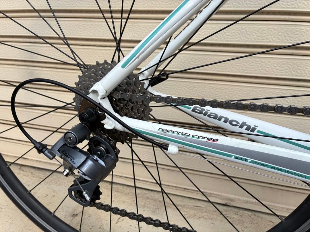 【整備済】ロードバイクBianchi VIA NIRONE7 AL CLARIS