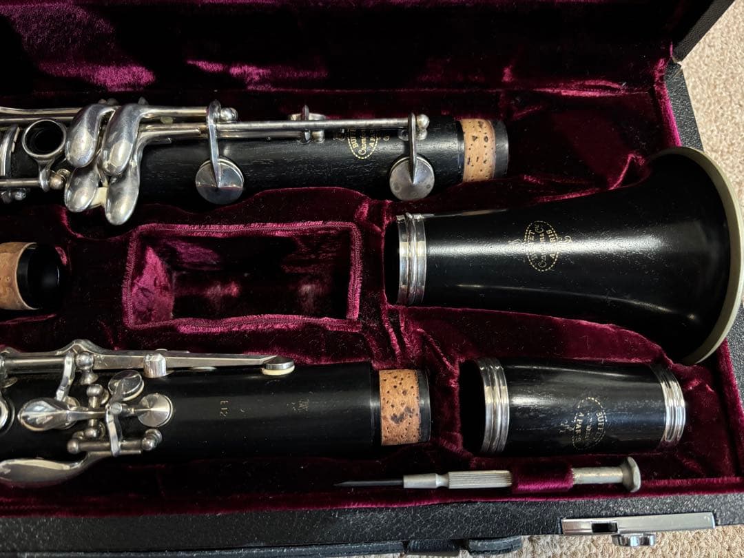 ビュッフェクランポン E12