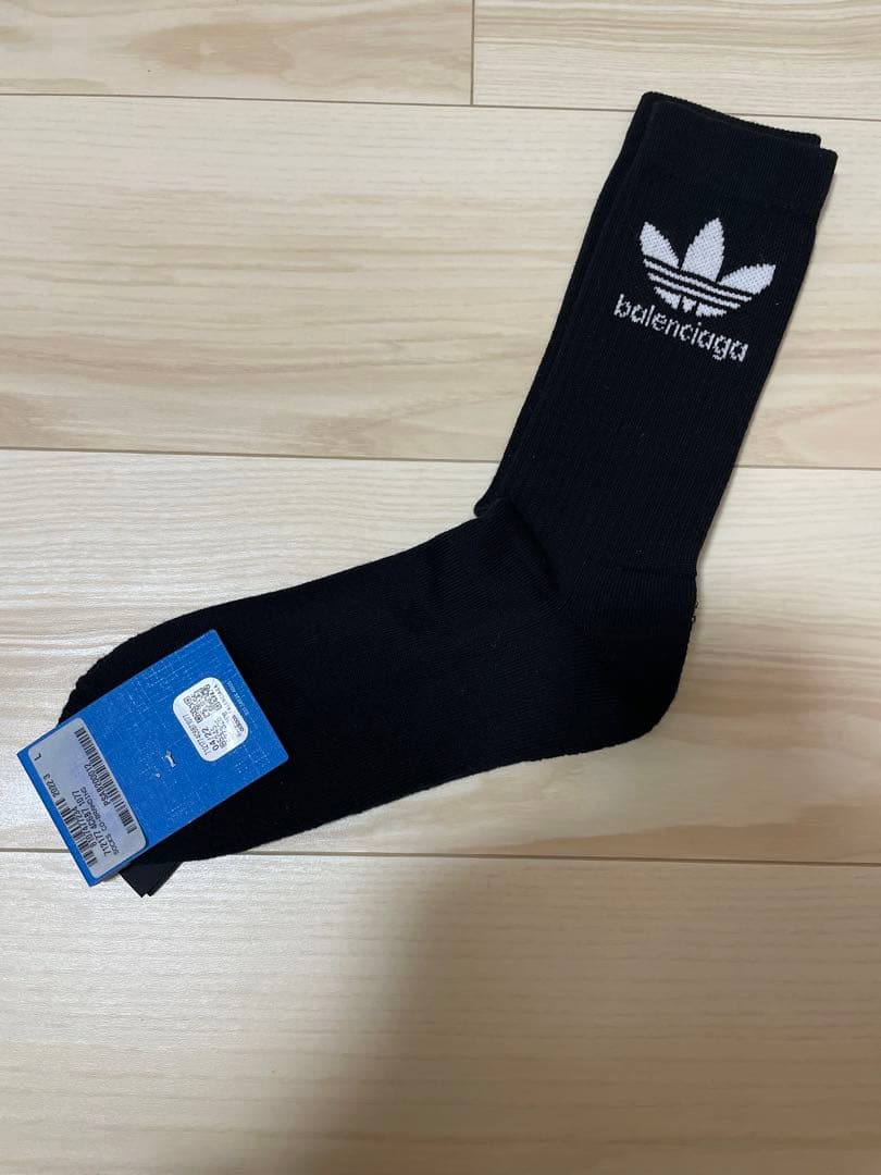 なまはむ　プロフ見てください さまBALENCIAGA×adidas:メンズ靴下