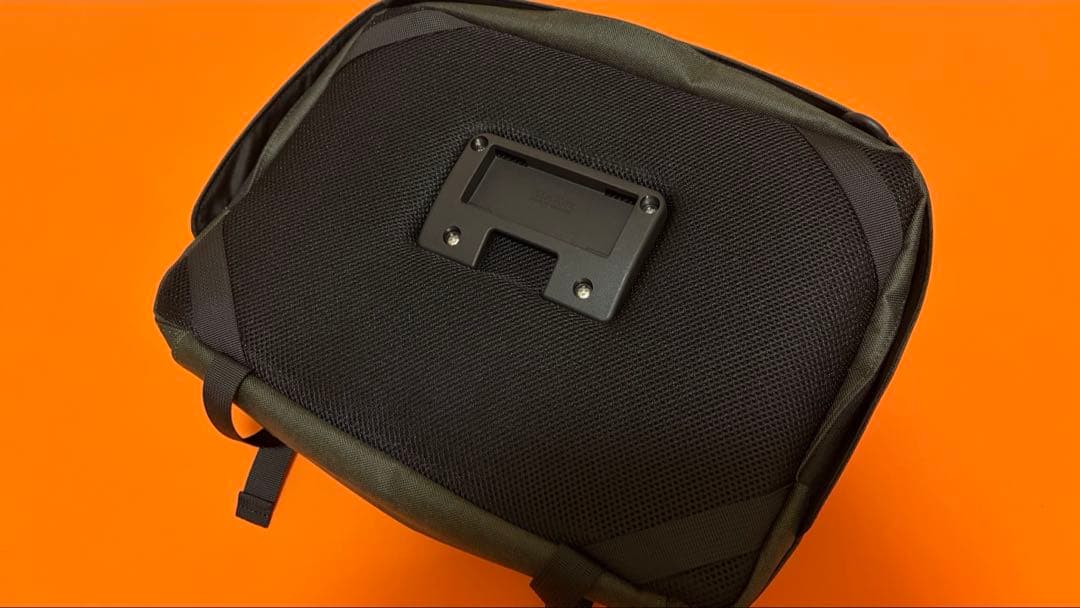 o*n様 SCAPE HANDLEBAR COMPACT BAG MUDGREE