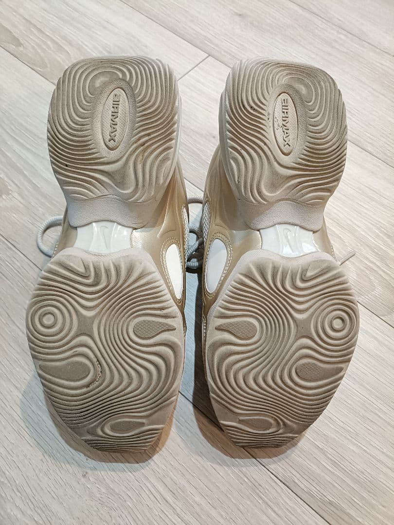 Nike Air Max Muse エアマックスミューズ　23cm