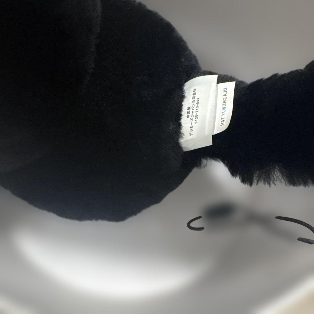 2/18までの出品★UGG ブラックファーイヤーマフ　シープスキン　日本完売品