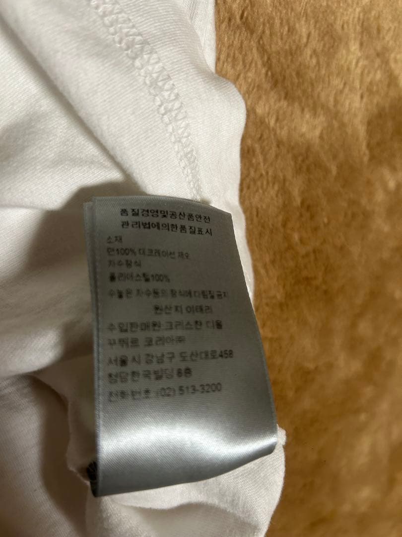 Dior 犬イラスト Tシャツ