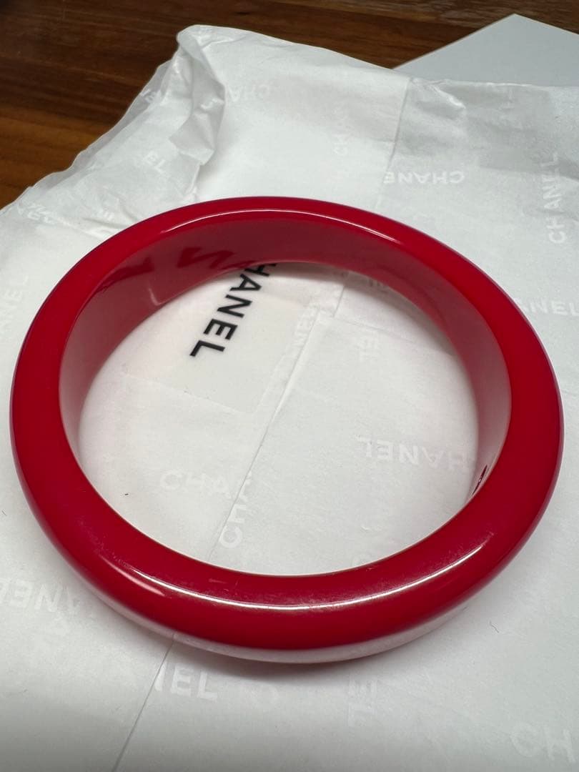 CHANEL シャネル レッド バンクル マルチカラーロゴ 刻印:08C