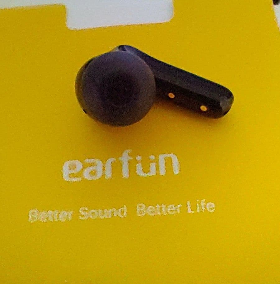 イヤホン EarFun Air Pro 4 + Creative BT-W6