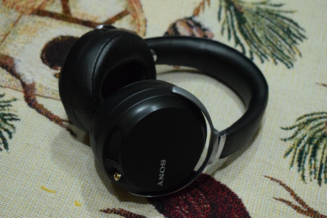 SONY MDR-Z7 ハイレゾ対応ステレオヘッドホン ケーブル・箱付