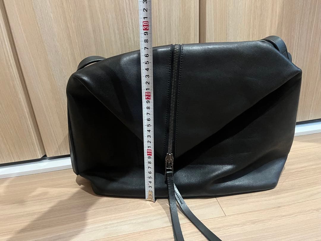 【極美品】bajraレザーバッグ