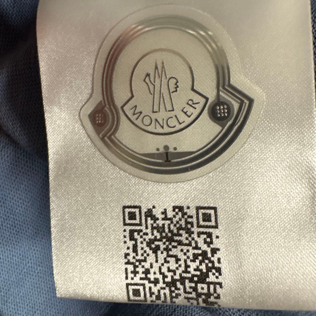 Moncler 青 Tシャツ