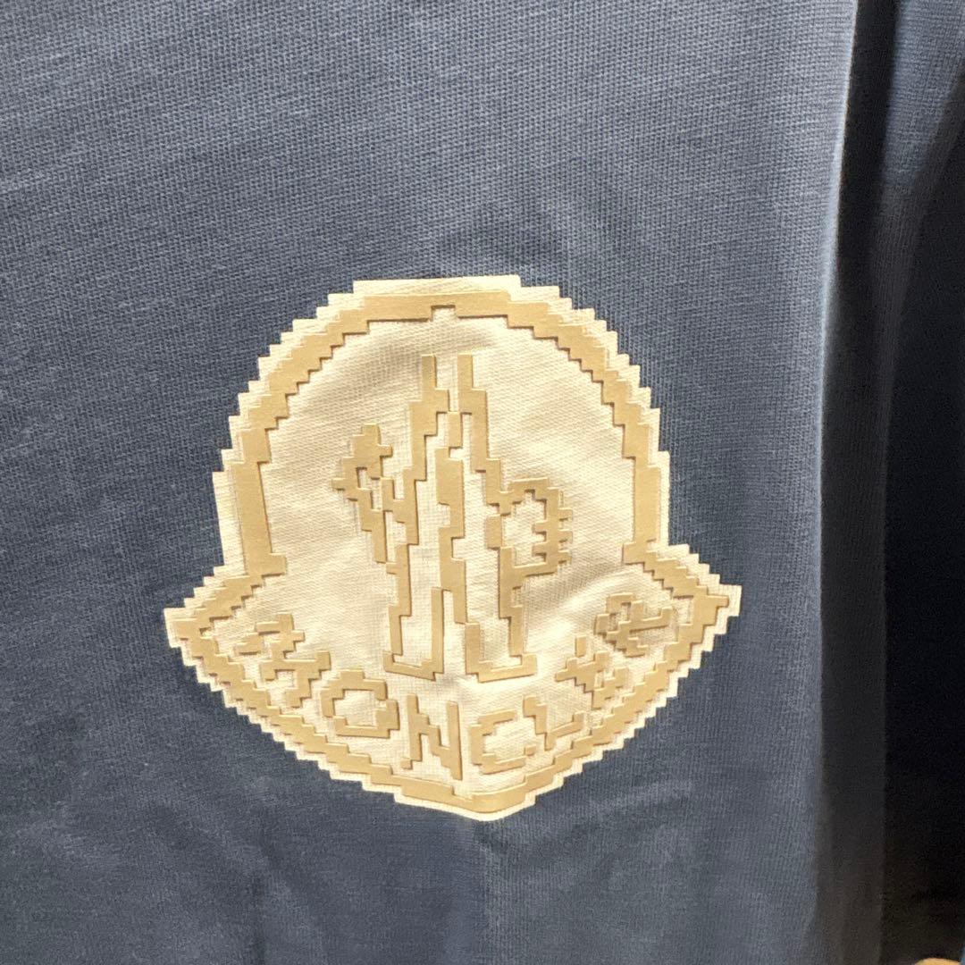 Moncler 青 Tシャツ